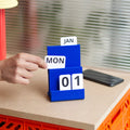Calendrier perpétuel Joe - Warren et Laetitia - Bleu électrique