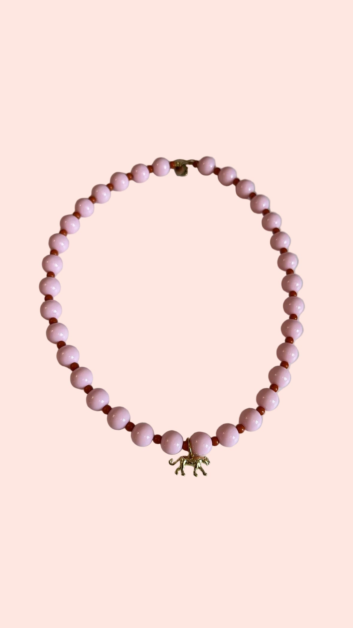 Collier court Rose – 1 Pampille – Atelier Poésie