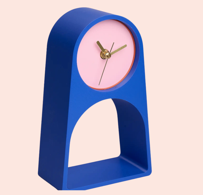 Horloge de table VELNO - bleu klein et rose - Roki