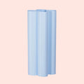Vase Alvaro ondulé bleu – Warren & Laetitia