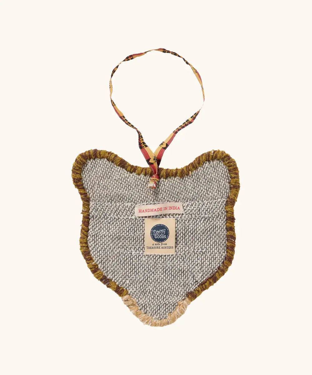 Pendentif tête Archie Ours à carreaux - Doing Goods