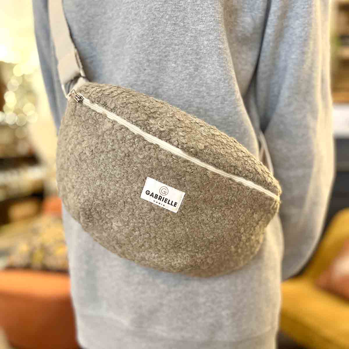 Banane - bouclette taupe