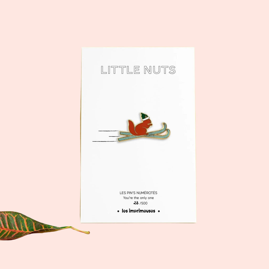 Pin's - Little nuts - Écureuil